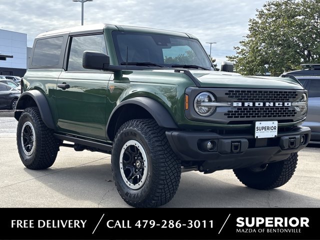 Used 2023 Ford Bronco Badlands w/ Sasquatch Package image 1