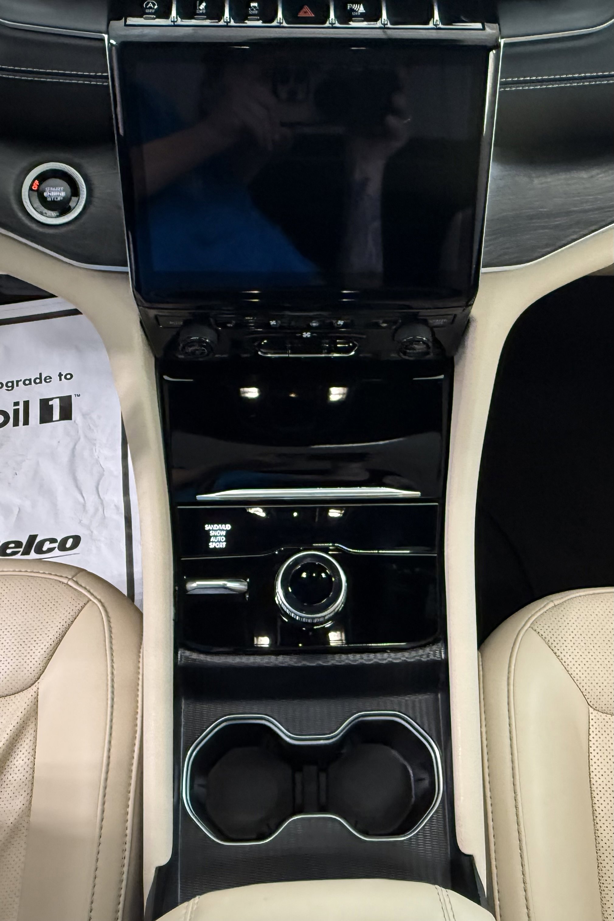 Used 2024 Jeep Grand Cherokee L Limited w/ Luxury Tech Group II AWD/4WD image 22