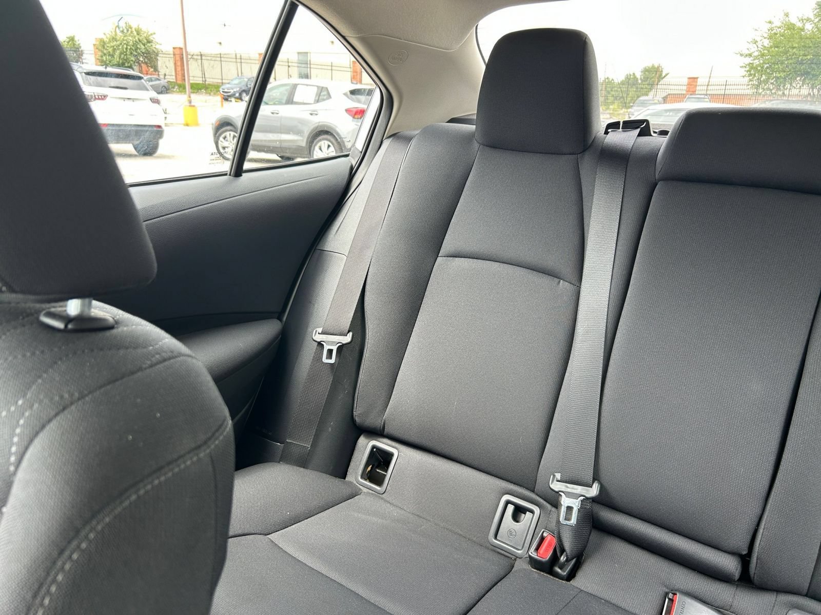 Used 2025 Toyota Corolla LE FWD image 33