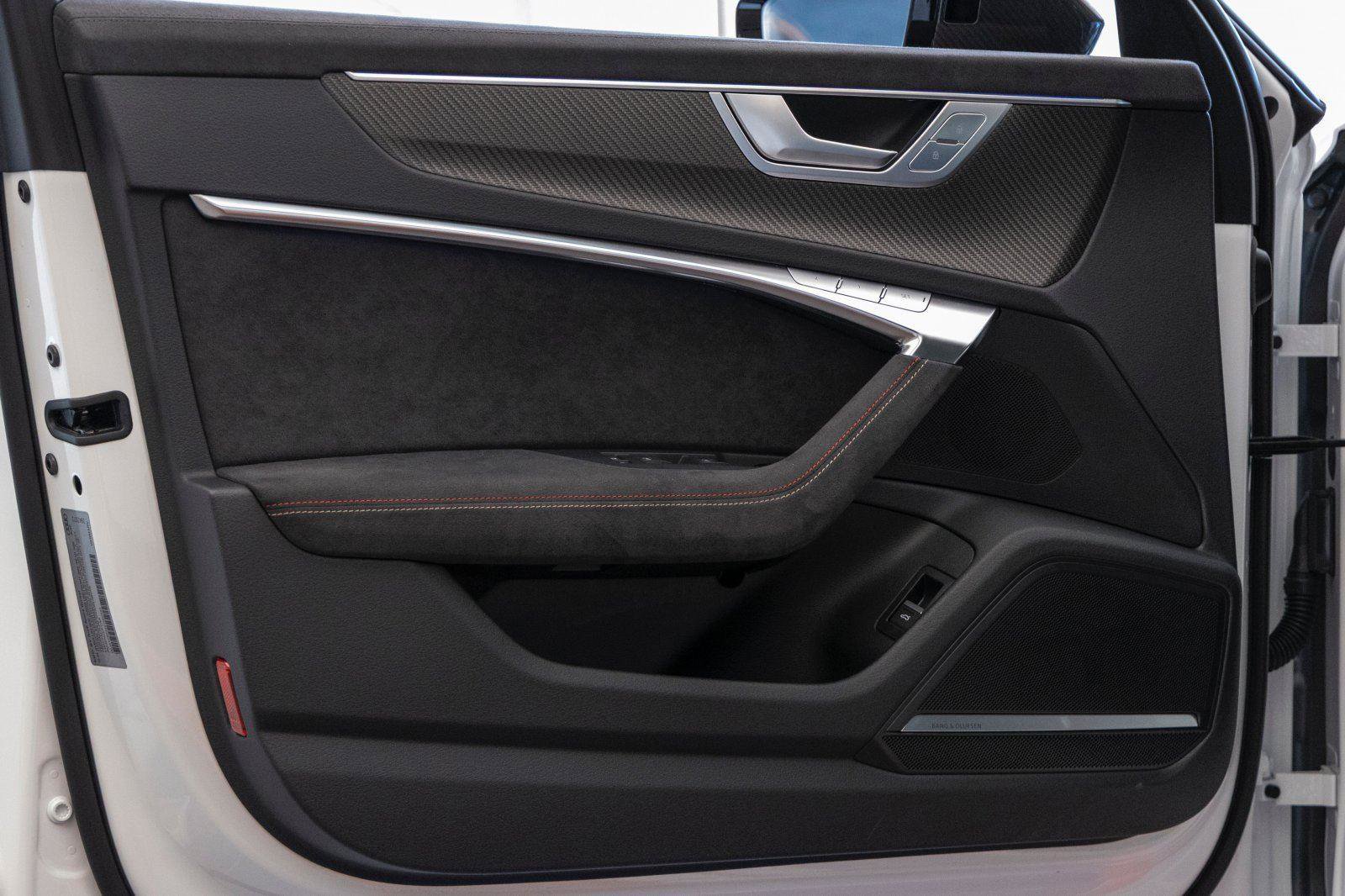 Certified 2025 Audi RS 6 performance image 85