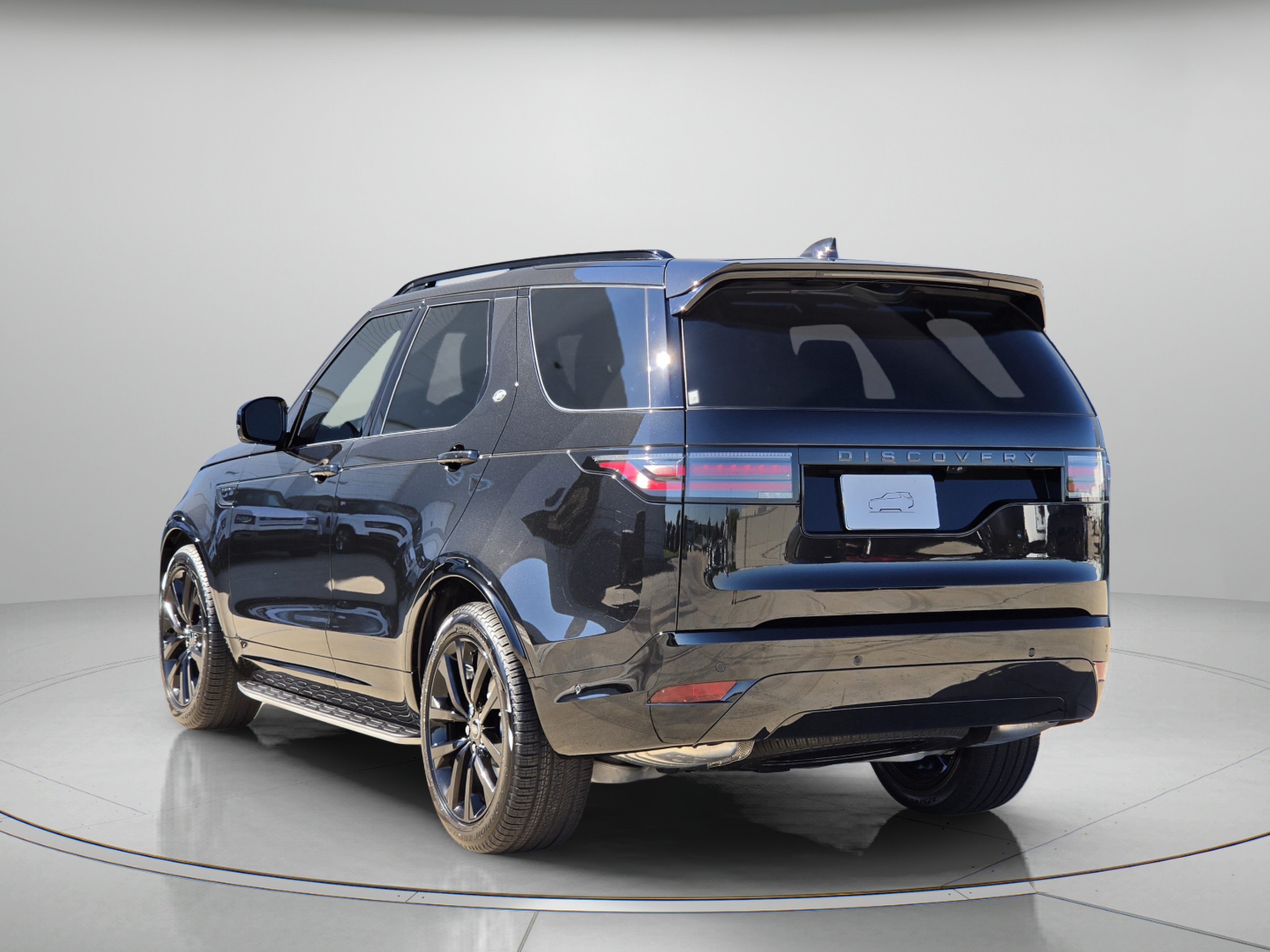 New 2026 Land Rover Discovery Dynamic SE AWD/4WD image 3