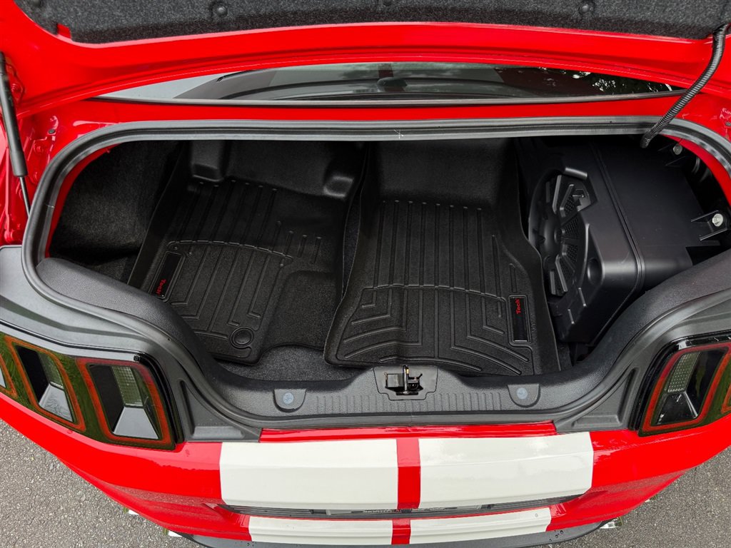 Used 2014 Ford Mustang Shelby GT500 w/ Equipment Group 821A RWD image 61