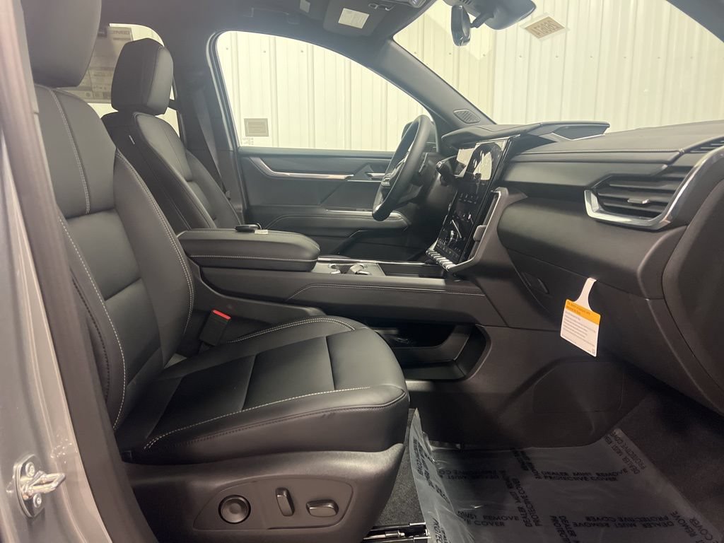 New 2026 GMC Acadia Elevation w/ Elevation Premium Package AWD/4WD image 40