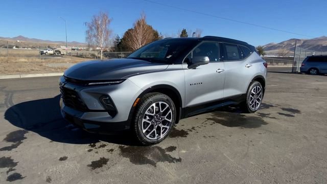 New 2025 Chevrolet Blazer RS w/ Driver Confidence II Package AWD/4WD image 4