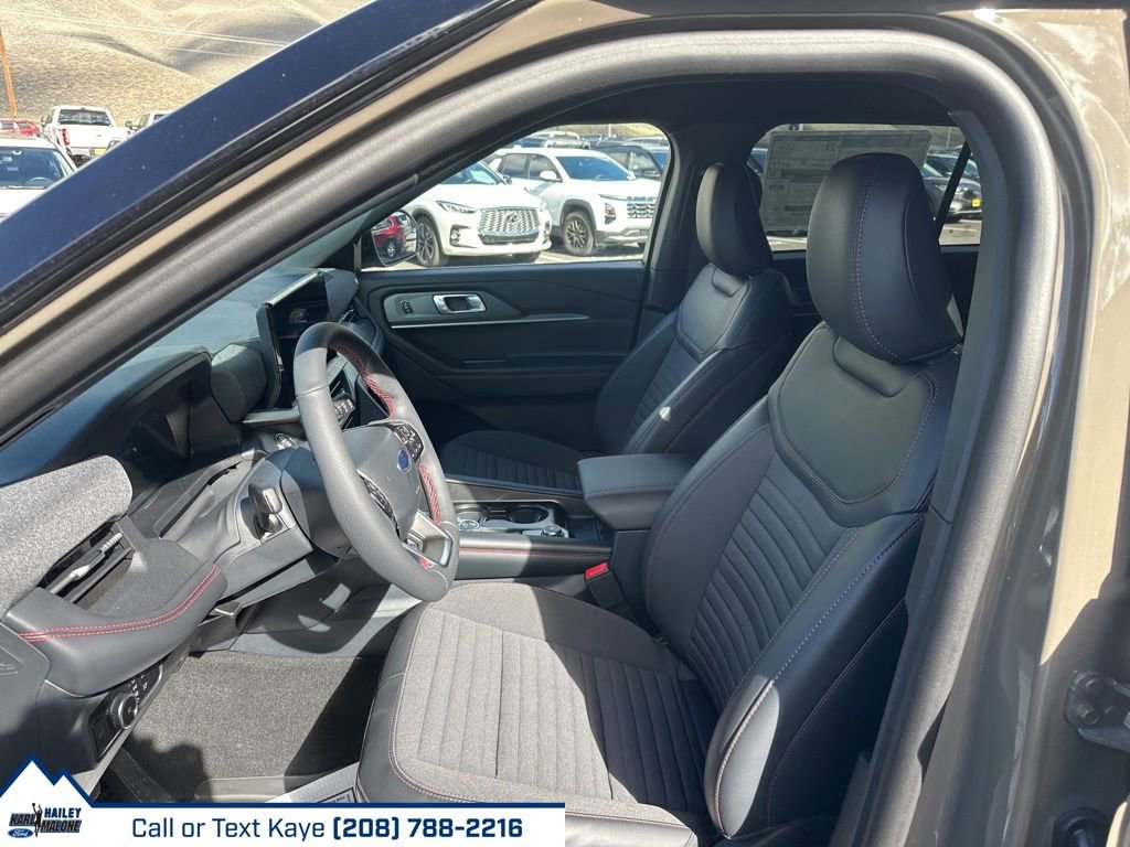 New 2026 Ford Explorer ST-Line w/ ST-Line Street Pack image 46