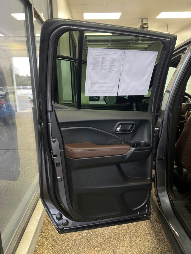 Used 2024 Honda Ridgeline RTL image 17