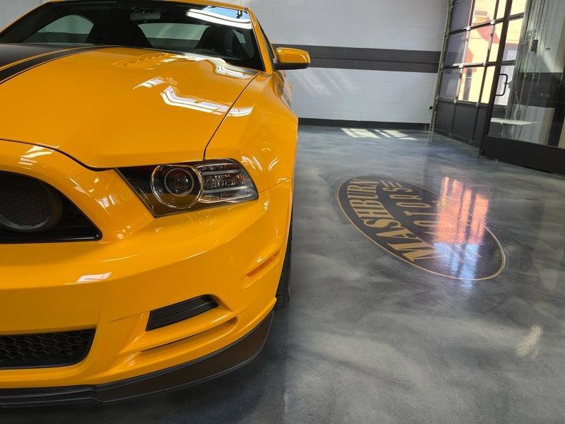 Used 2013 Ford Mustang Boss 302 w/ Boss 302 Accessory Pkg RWD image 4