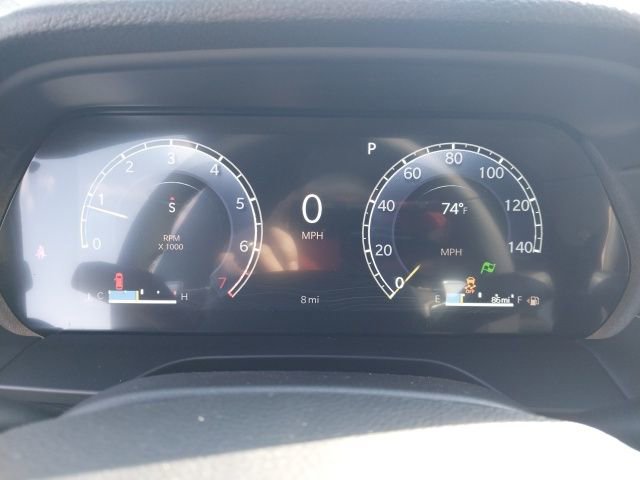 New 2025 Jeep Grand Cherokee Laredo image 11