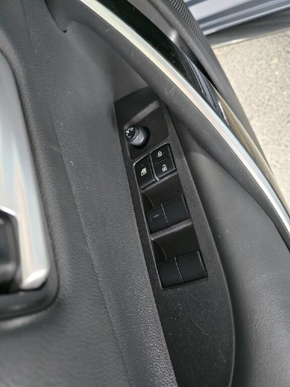 Used 2024 Toyota Corolla XSE FWD image 24