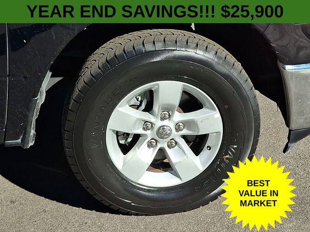 Used 2023 RAM 1500 Classic SLT w/ Trailer & Traction Group image 9