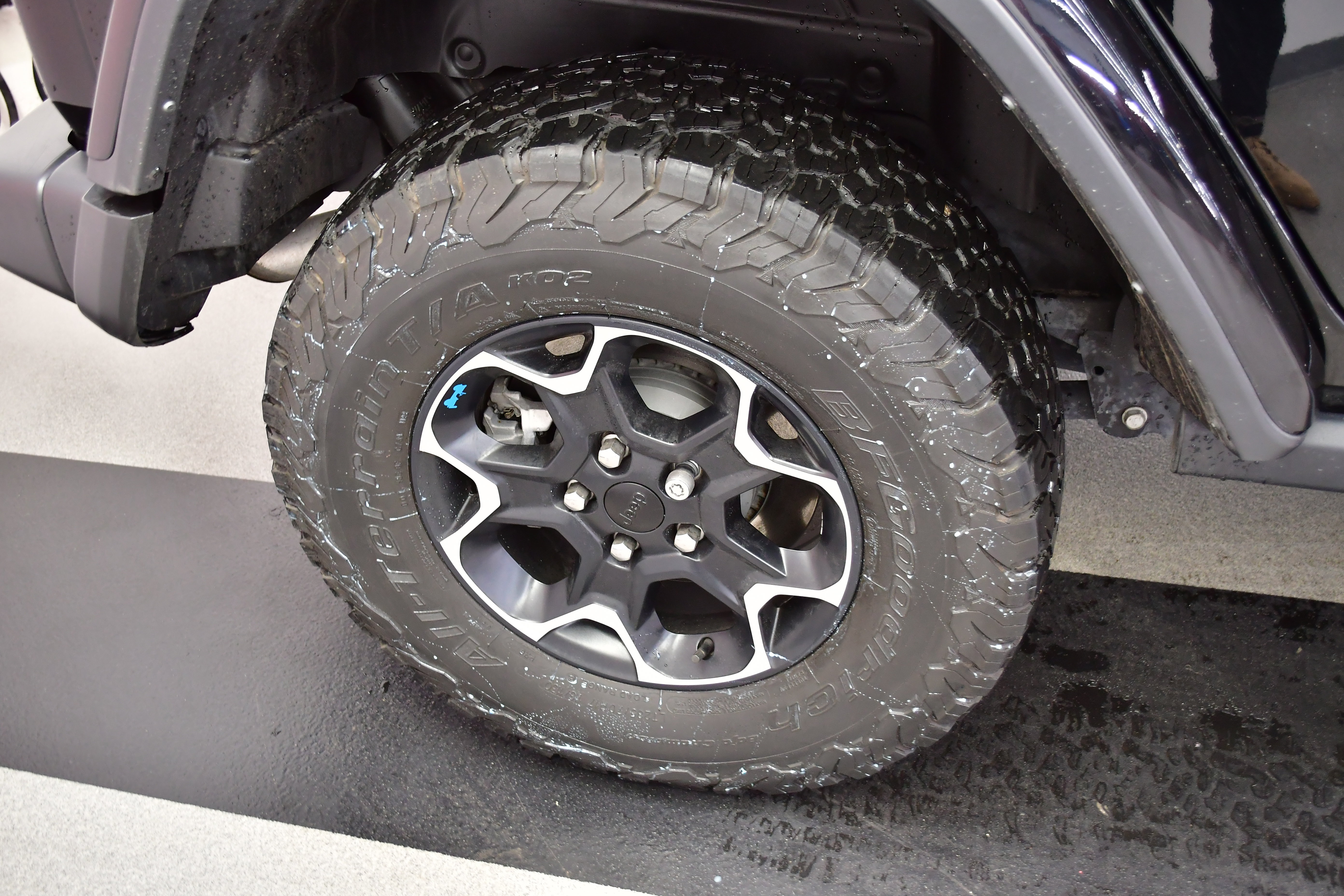 Used 2022 Jeep Wrangler Unlimited Rubicon 4xe w/ Cold Weather Group image 61