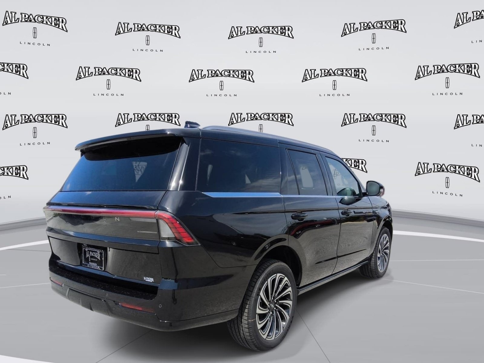 New 2027 Lincoln Navigator Black Label AWD/4WD image 5
