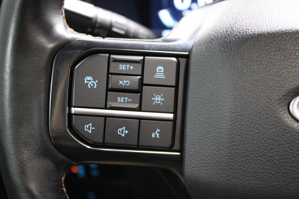 Used 2023 Ford Expedition Max Platinum AWD/4WD image 40