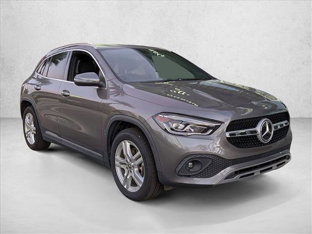 Used 2023 Mercedes-Benz GLA 250 4MATIC w/ Premium Package image 3