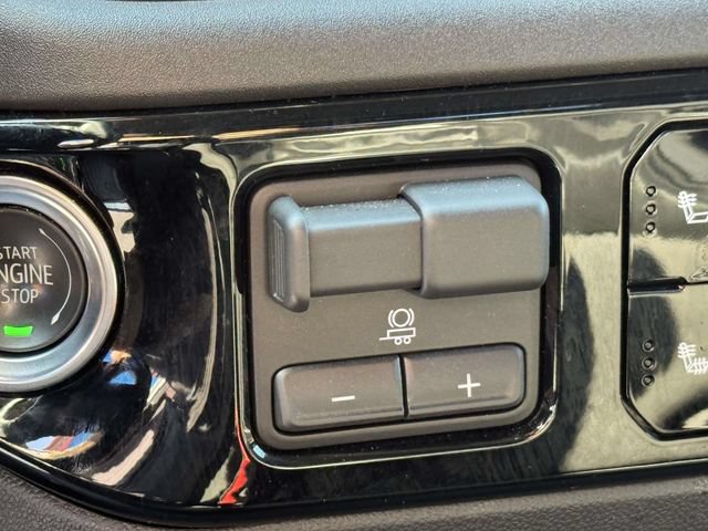 Used 2026 Chevrolet Silverado 1500 RST AWD/4WD image 18