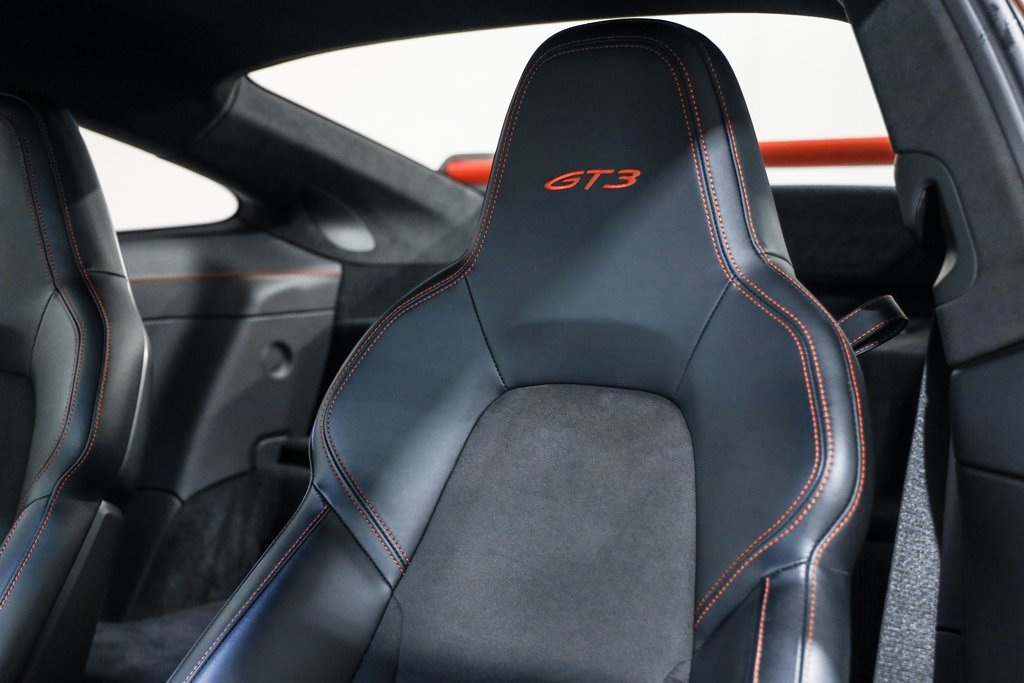 Used 2022 Porsche 911 GT3 image 37