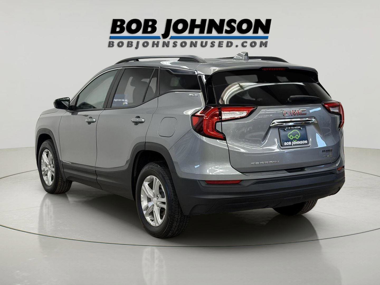 Certified 2023 GMC Terrain SLE w/ Driver Convenience Package image 6