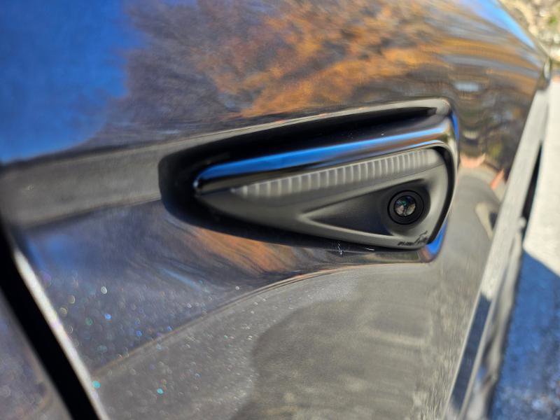 Used 2022 Tesla Model Y Performance image 24