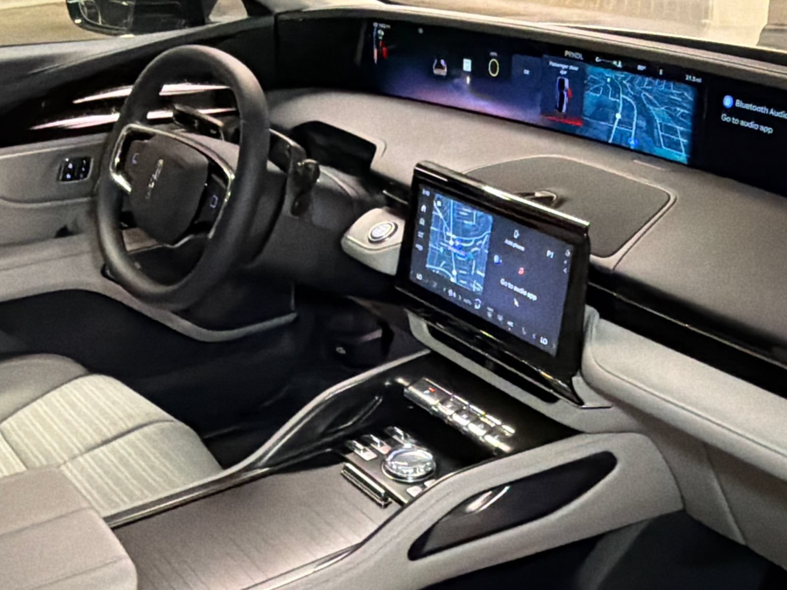 New 2026 Lincoln Nautilus Reserve AWD/4WD image 10