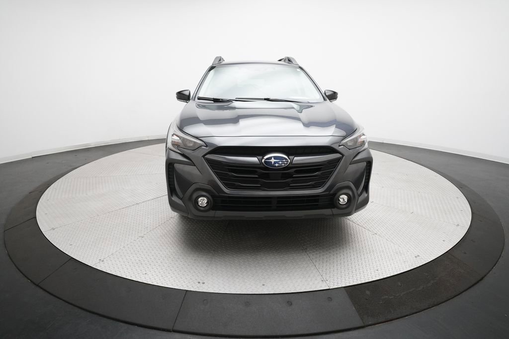 Used 2024 Subaru Outback Premium image 11