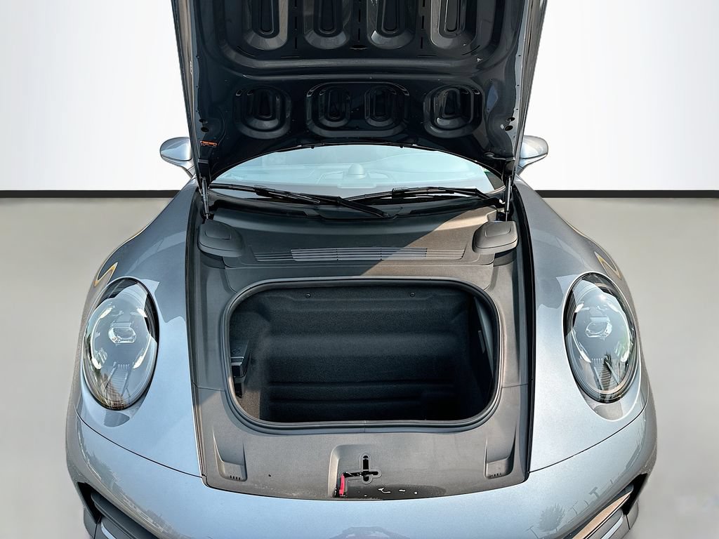 Certified 2025 Porsche 911 Carrera Cabriolet RWD image 31