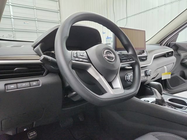 New 2026 Nissan Altima 2.5 SV w/ SV Special Edition Package FWD image 18