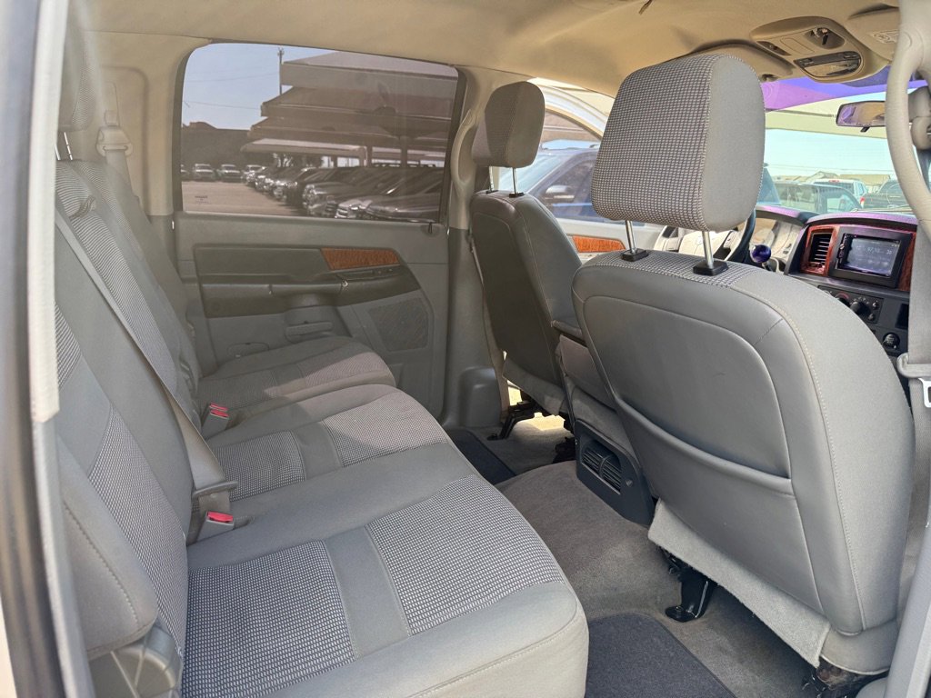 Used 2006 Dodge Ram 3500 Truck SLT image 18