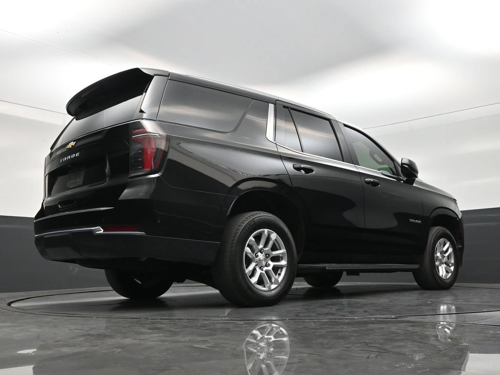 Used 2025 Chevrolet Tahoe LS RWD image 24