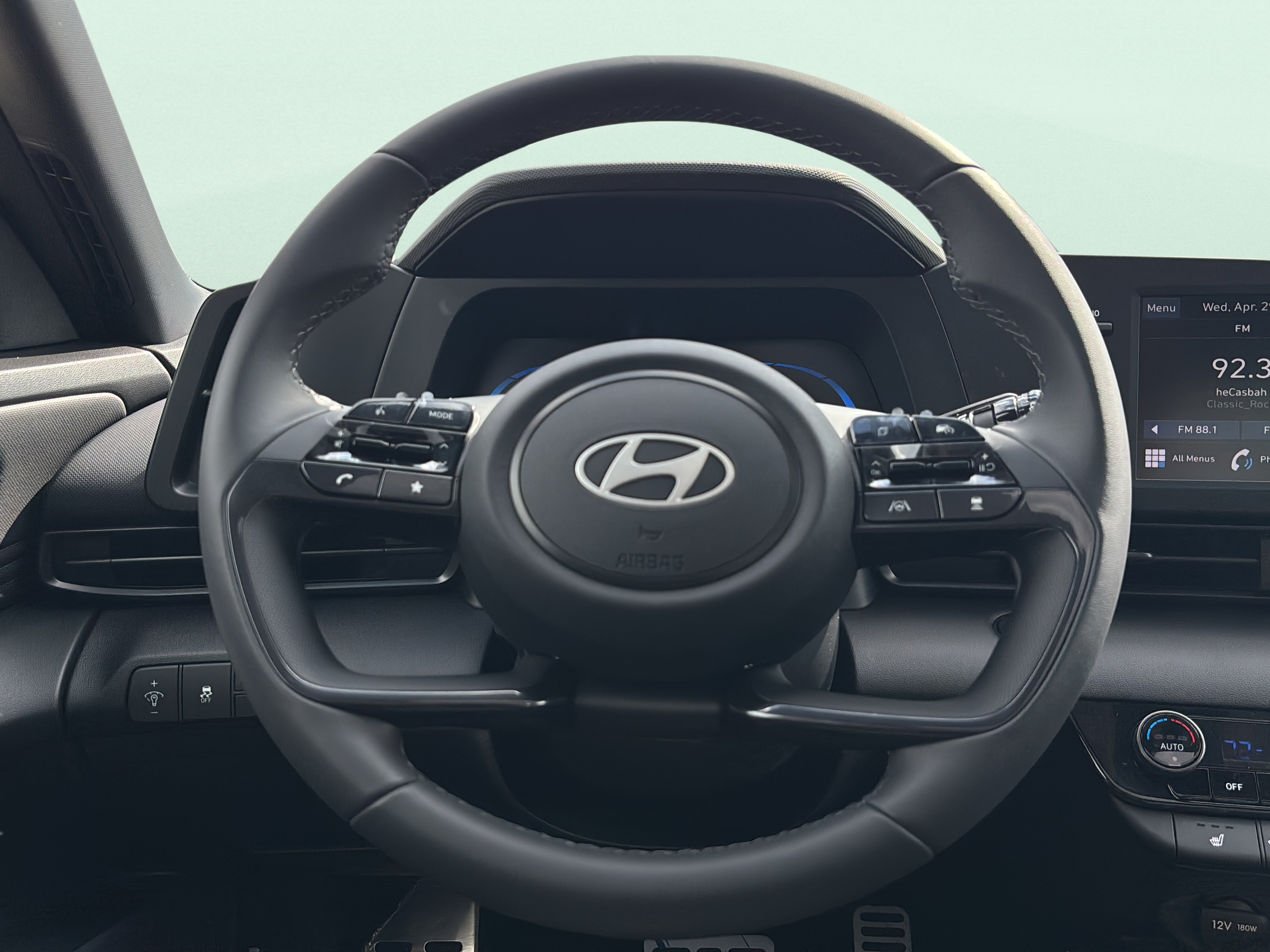 New 2026 Hyundai Elantra SEL Sport Premium FWD image 12