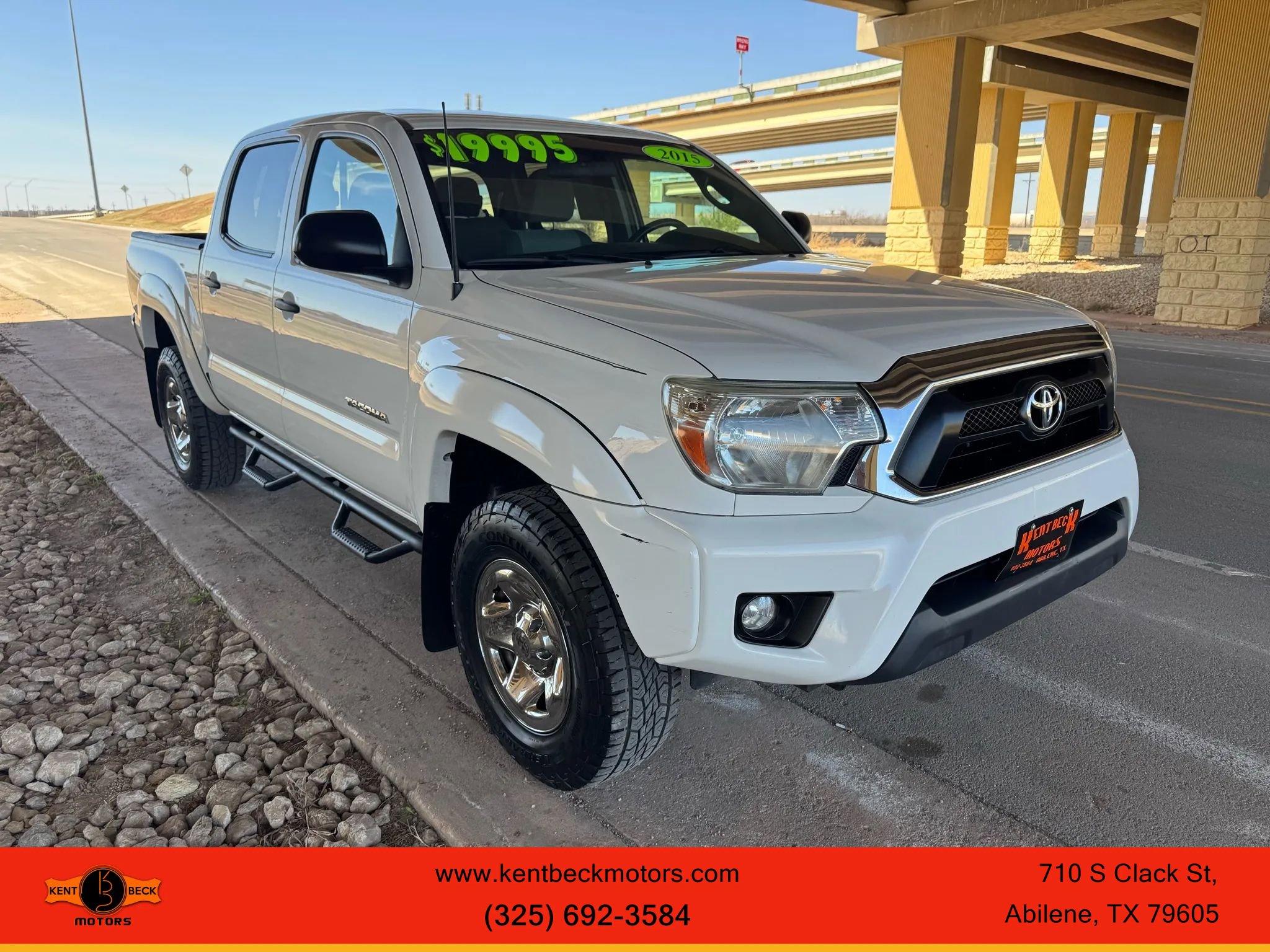 Used 2015 Toyota Tacoma PreRunner w/ SR5 Package image 1