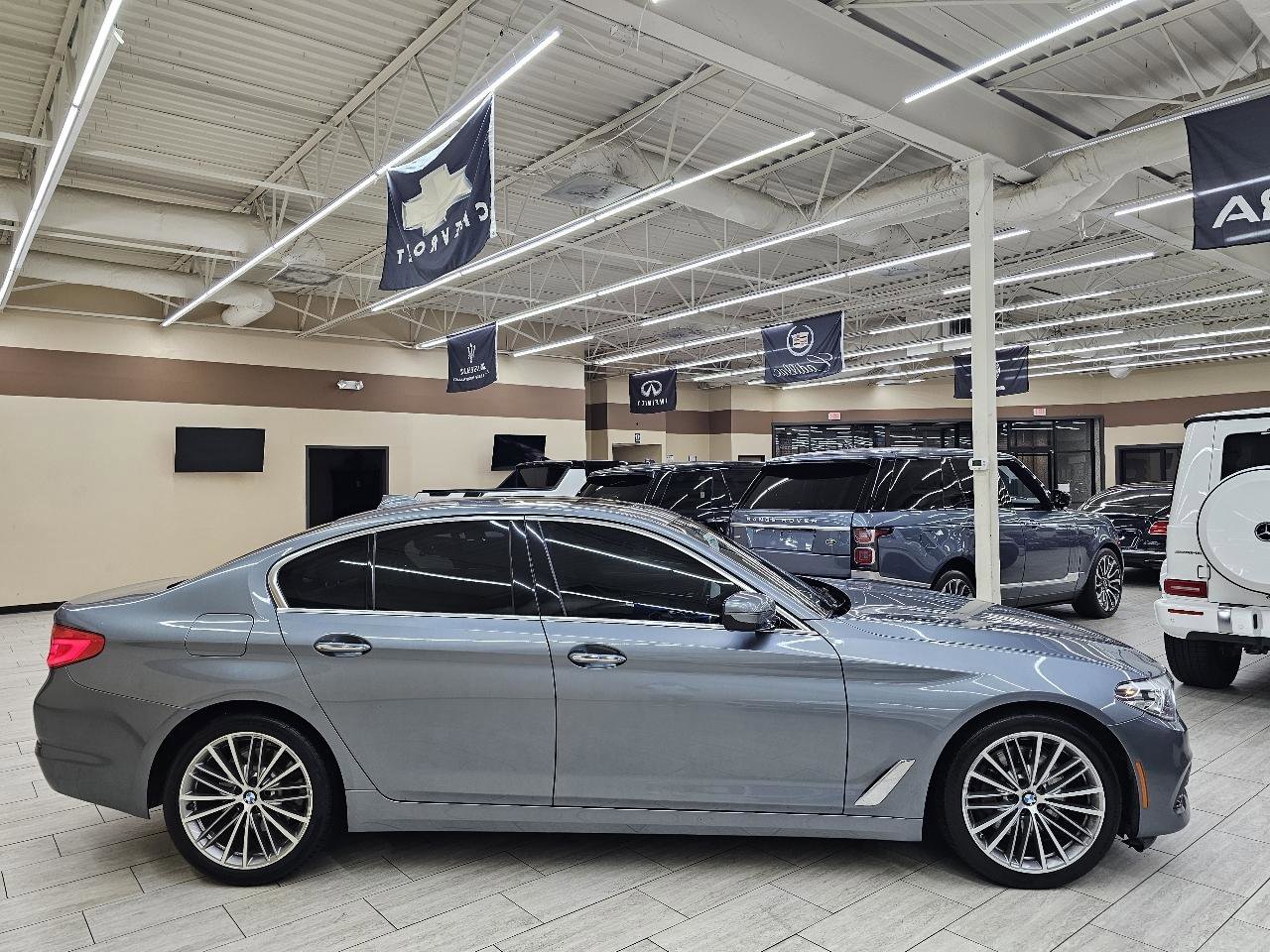 Used 2018 BMW 530i image 5