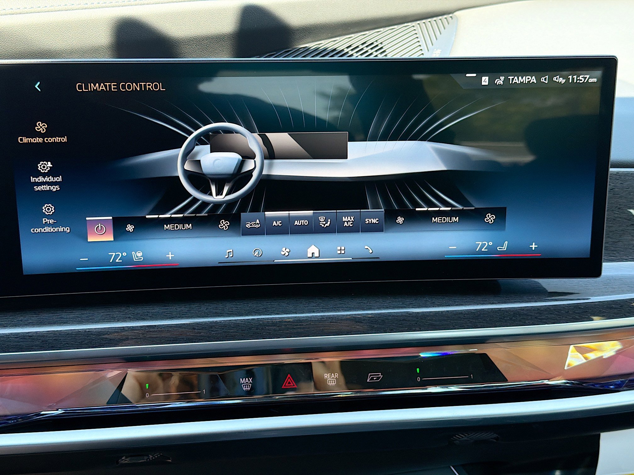 New 2026 BMW 740i xDrive w/ Premium Package image 35