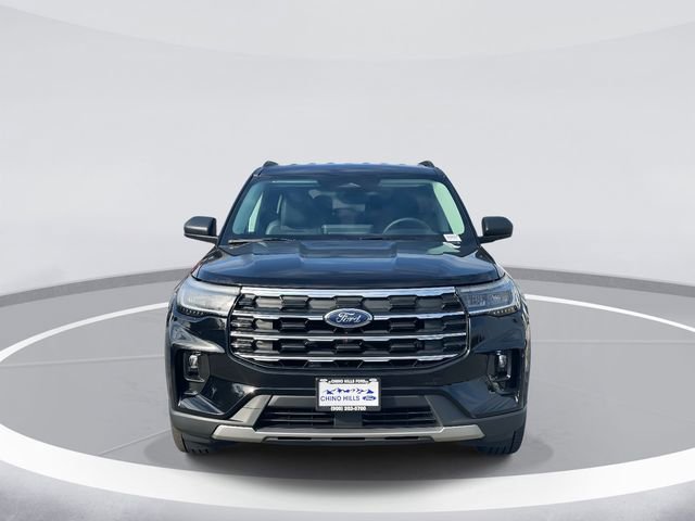 New 2026 Ford Explorer Active w/ Active Comfort Package image 2