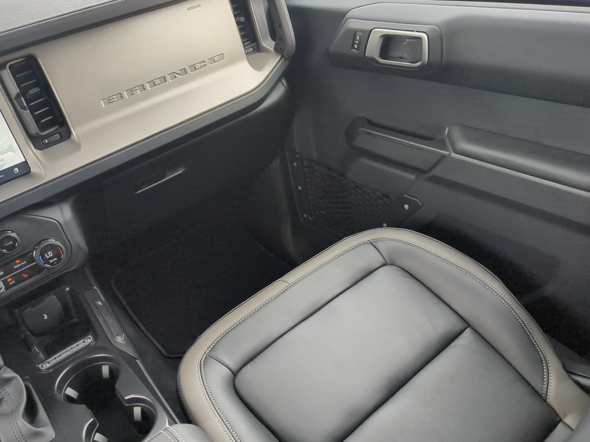 New 2026 Ford Bronco Outer Banks AWD/4WD image 55