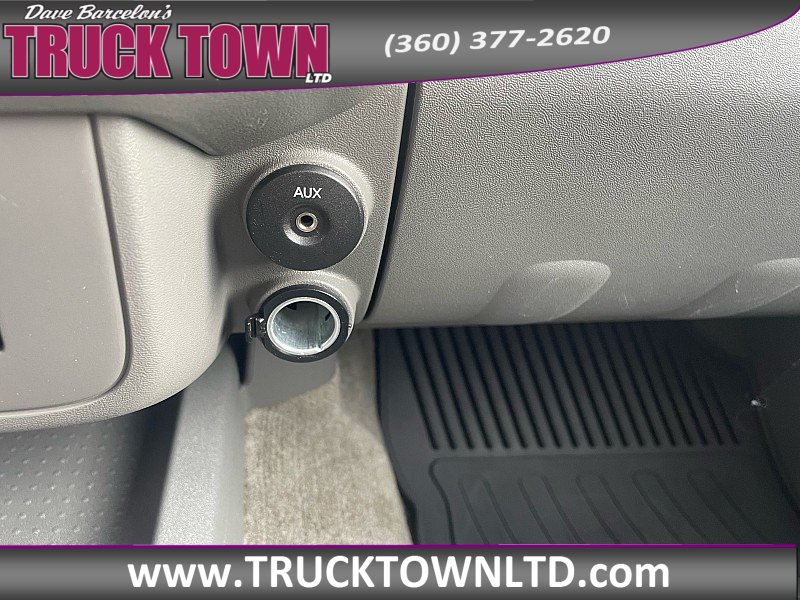 Used 2011 Nissan Frontier SL w/ Moonroof Pkg RWD image 31