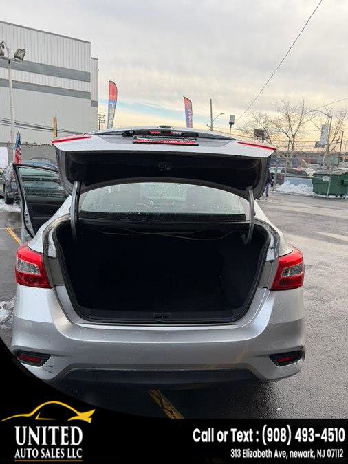 Used 2016 Nissan Sentra SL FWD image 24