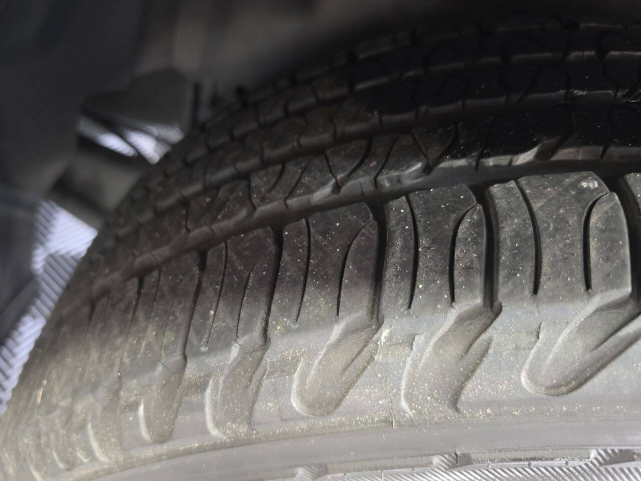 Used 2011 Honda Pilot EX-L image 35