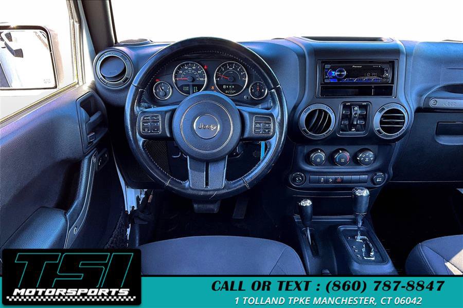 Used 2015 Jeep Wrangler Unlimited Sport w/ Quick Order Package 24S AWD/4WD image 5