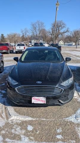 Used 2019 Ford Fusion SE FWD image 5