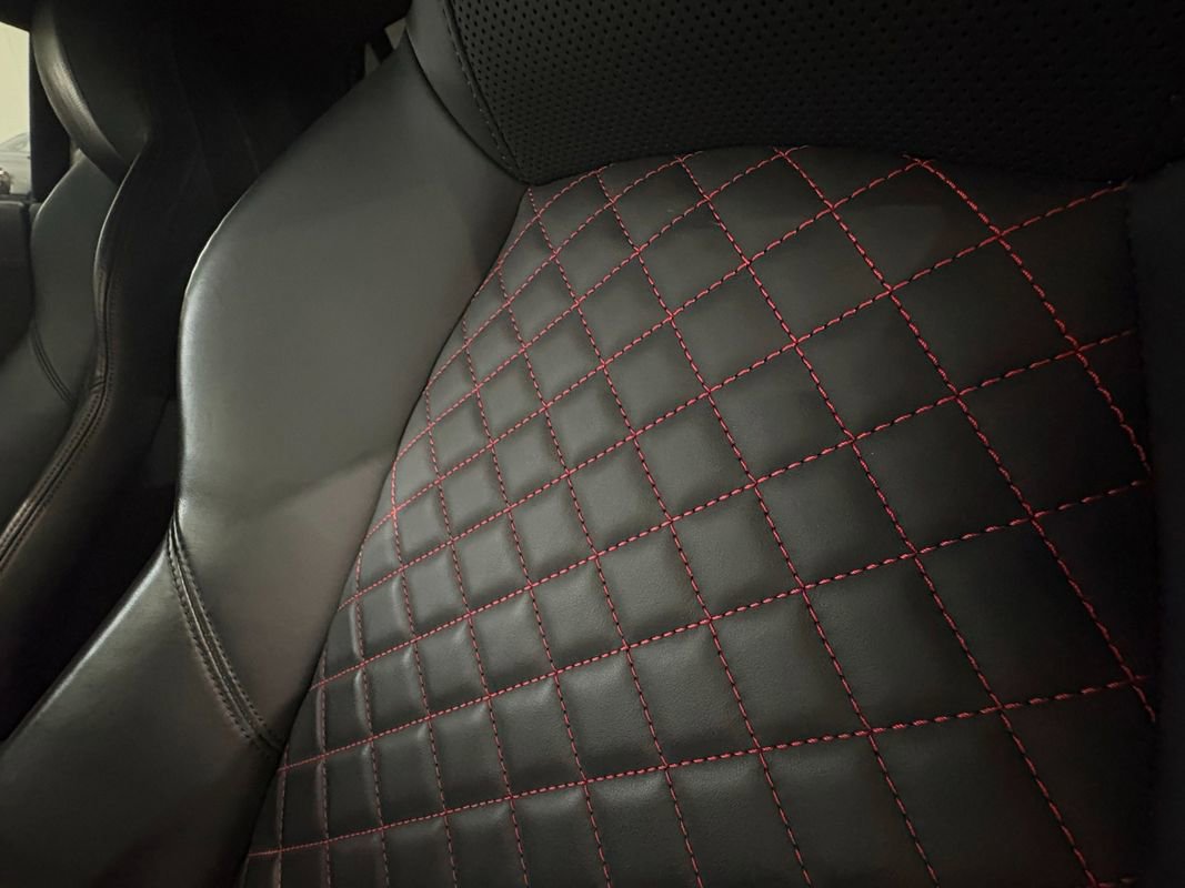 Used 2021 Audi R8 V10 w/ Premium Package image 12