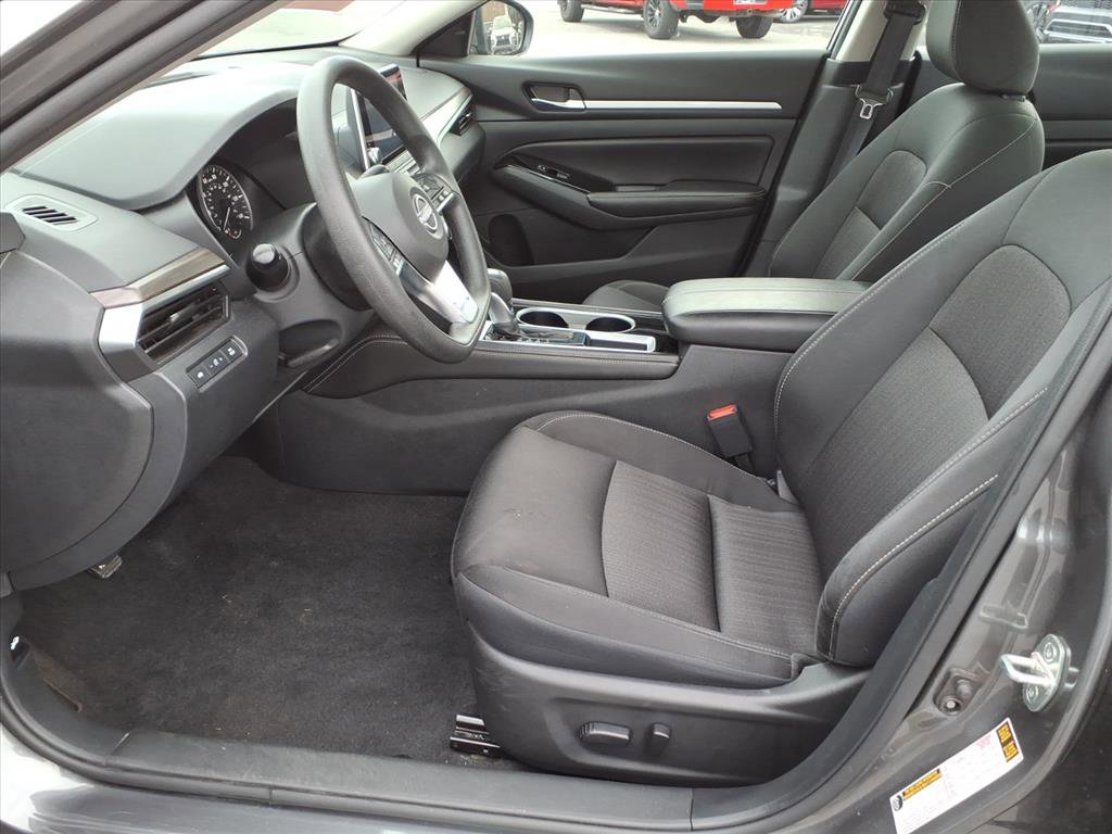 Certified 2023 Nissan Altima 2.5 SV image 5