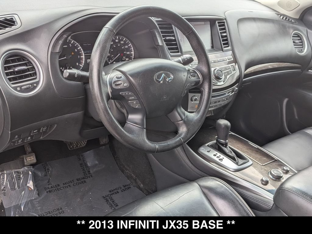 Used 2013 INFINITI JX35 AWD w/ Premium Pkg image 2