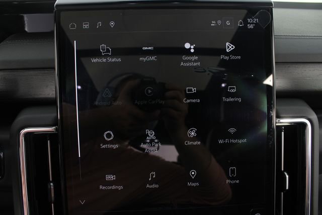 New 2026 GMC Yukon Denali w/ Denali Reserve Package image 6