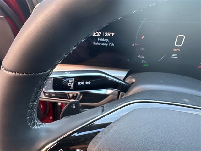 New 2025 Cadillac Lyriq Luxury image 23