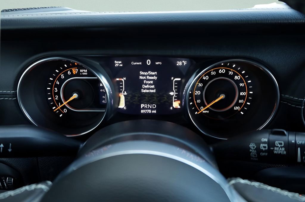 Used 2019 Jeep Wrangler Unlimited Sahara w/ Dual Top Group image 31