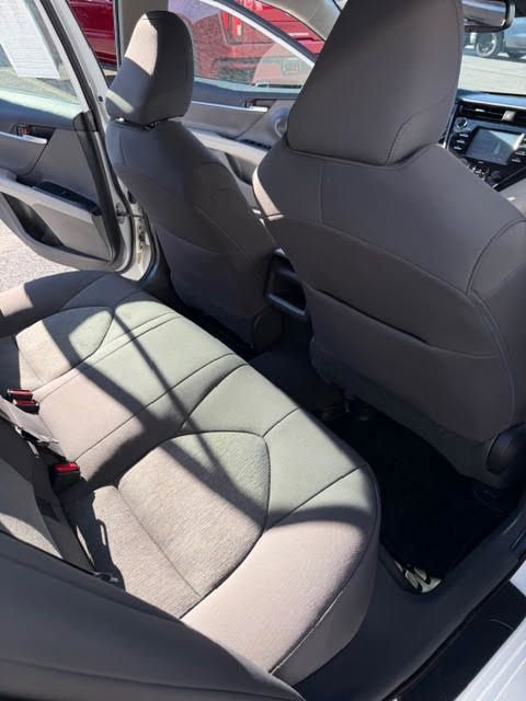 Used 2020 Toyota Camry LE w/ Convenience Package image 17