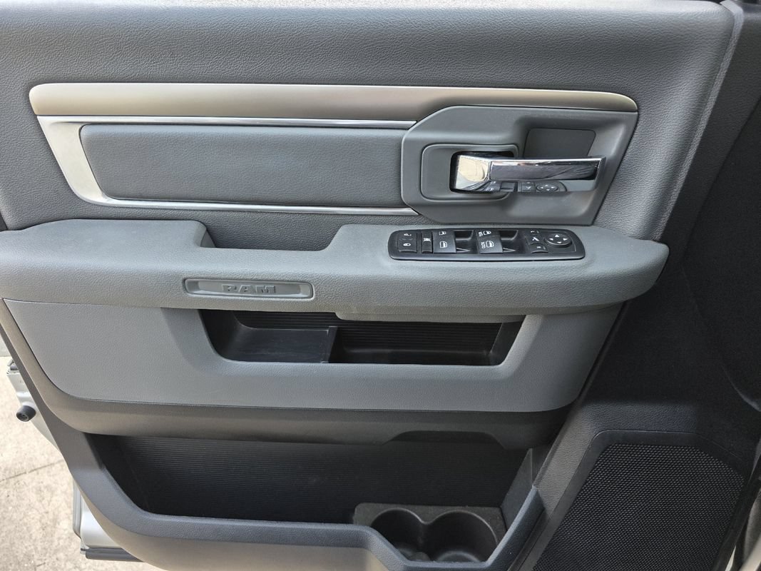 Used 2016 RAM 1500 Lone Star RWD image 18