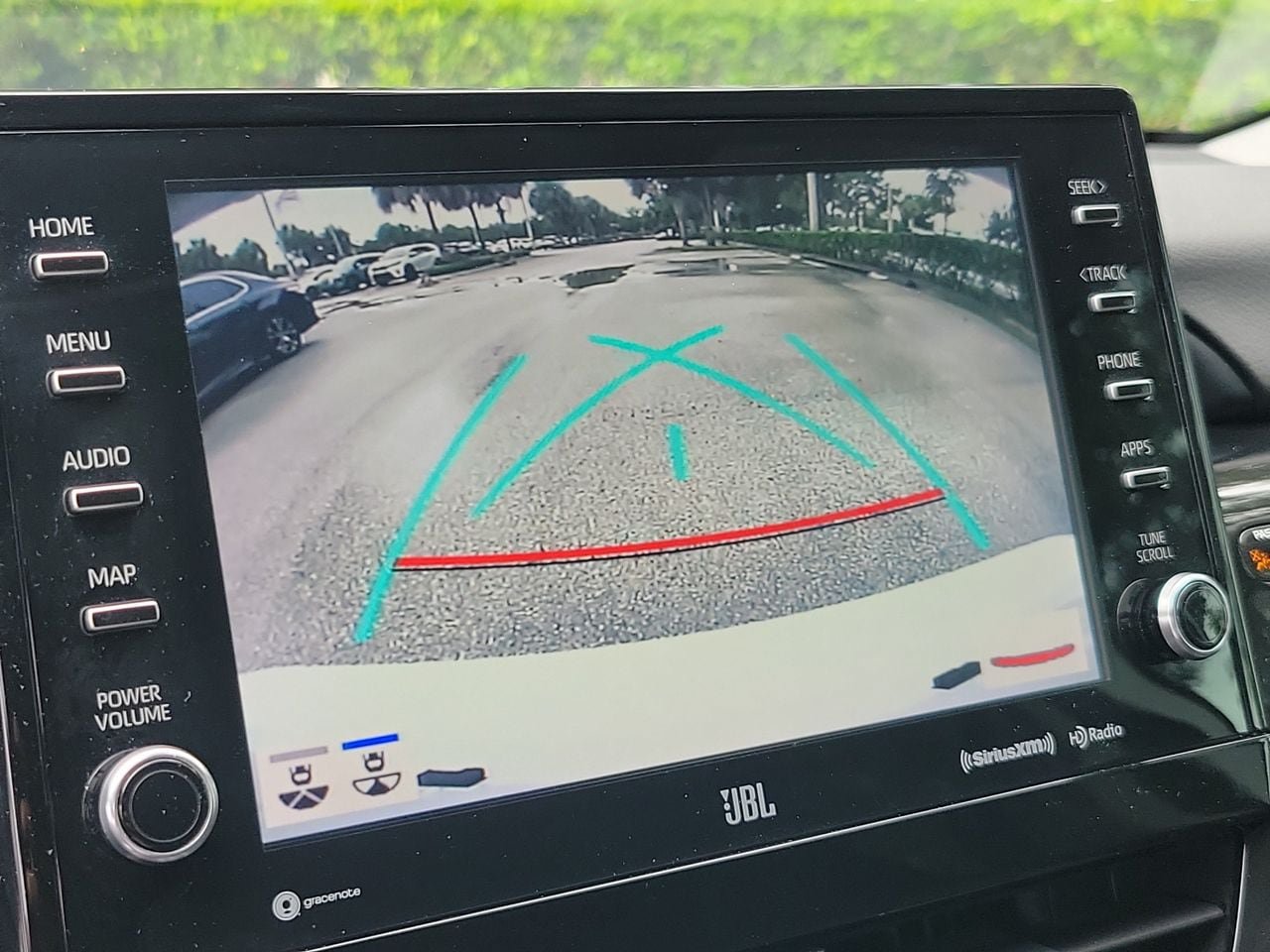 Used 2022 Toyota Camry XLE w/ Navigation Upgrade Package FWD image 25