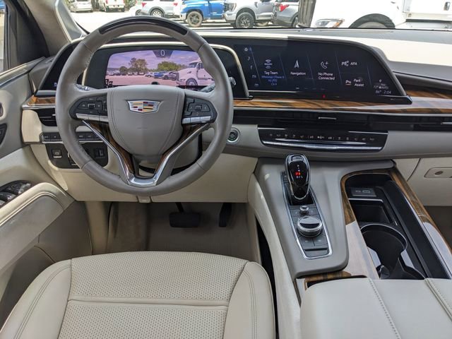 Used 2024 Cadillac Escalade Sport Platinum w/ Heavy-Duty Trailer Package image 16