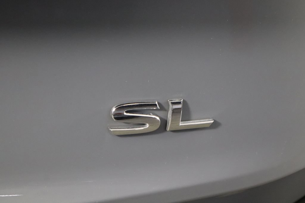 Used 2023 Nissan Rogue SL FWD image 44